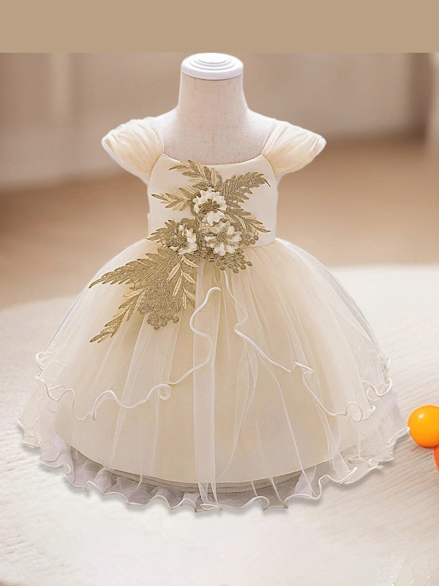 Elegant Toddler Girl s Party Dress with 3D Floral Embellishments and Cap Sleeves Perfect for Wedding or Birthday Celebration