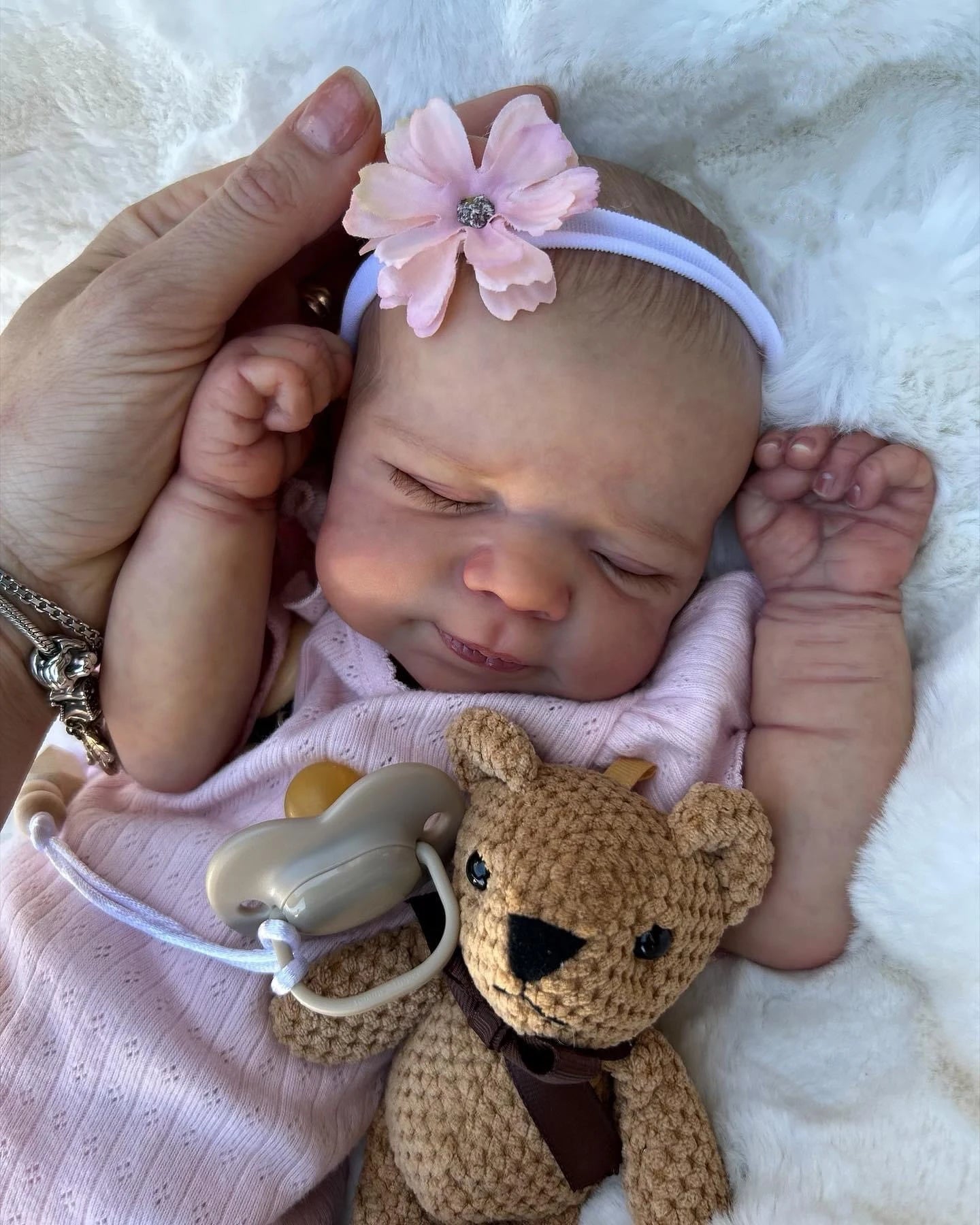 18inch Reborn Baby Girl Doll Pascale Soft Cuddly Body Hand Detailed 3D painting with Visible Veins Gifts for Girls Collectible