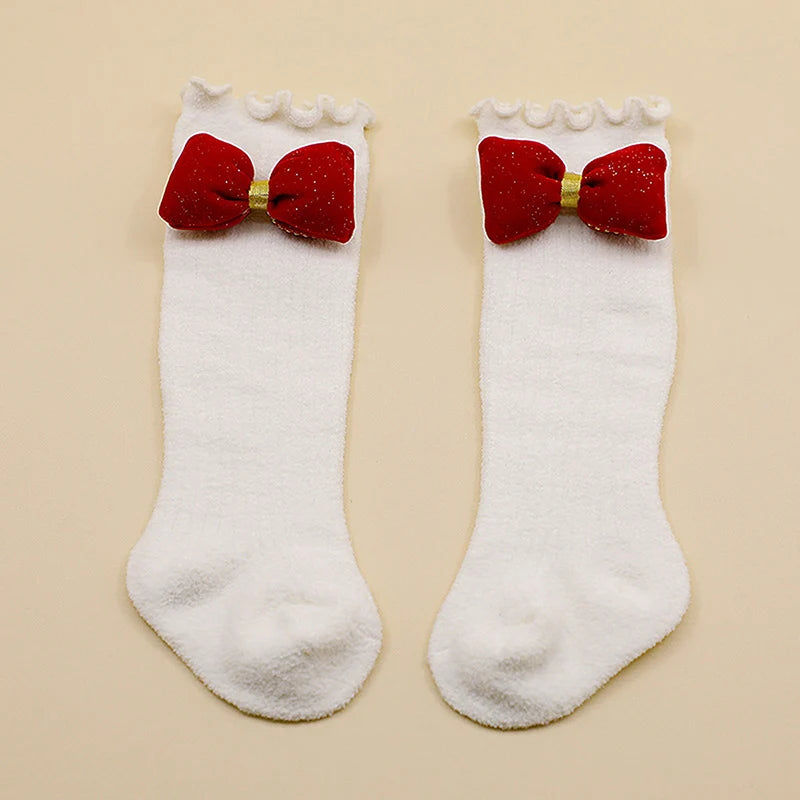 Adorable Baby Girl Knee High Socks with Lotus Edge Design and Bow Detail Soft Elastic Material for Cozy Warmth and Style