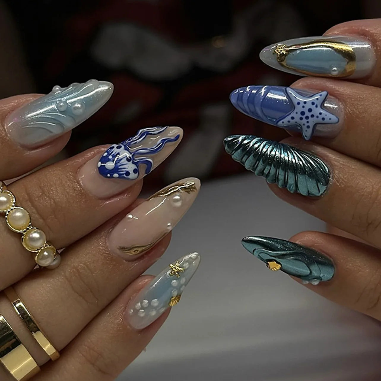 24Pcs False Nails Spicy Girl Silver Bow with Diamond Fake Nails with Glue Almond Press on Nails Black Cool Almond Nail Set