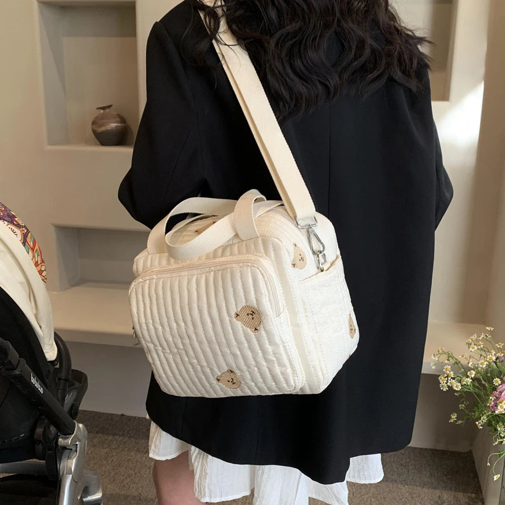 Bear/Flower Quilted Utility Tote Bag Multifunctional Travel Diaper Tote Adjustable Strap Crossbody Maternity Bag Luggage Bag
