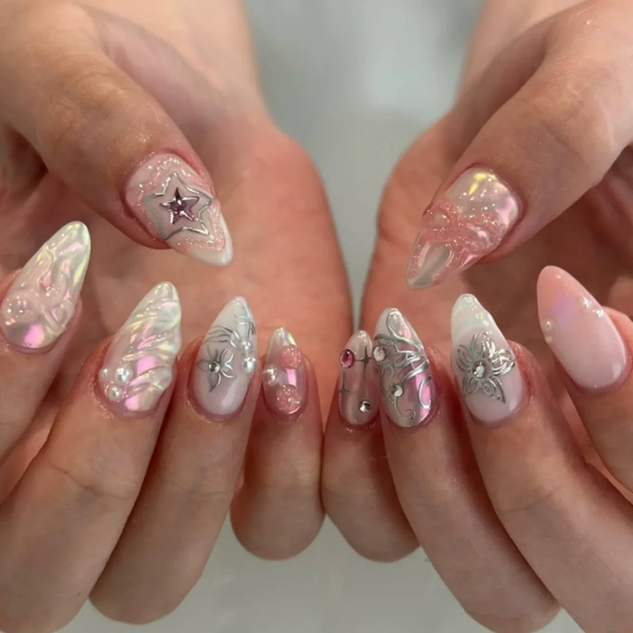 24Pcs False Nails Spicy Girl Silver Bow with Diamond Fake Nails with Glue Almond Press on Nails Black Cool Almond Nail Set