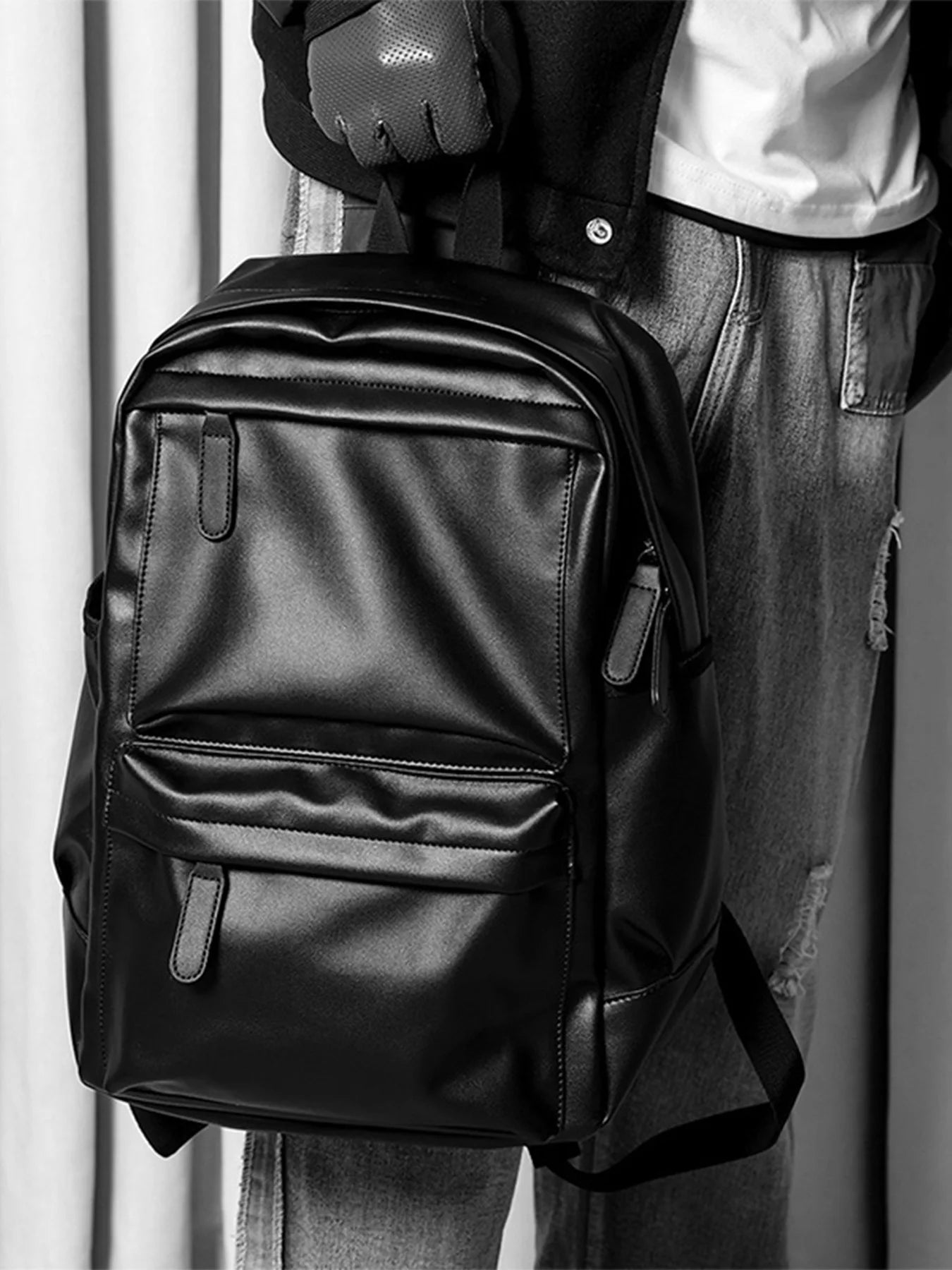 Men's Fashion Backpack PU Leather Waterproof Casual Travel Bag for 14-Inch Laptop