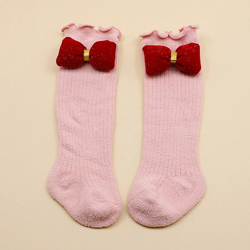 Adorable Baby Girl Knee High Socks with Lotus Edge Design and Bow Detail Soft Elastic Material for Cozy Warmth and Style