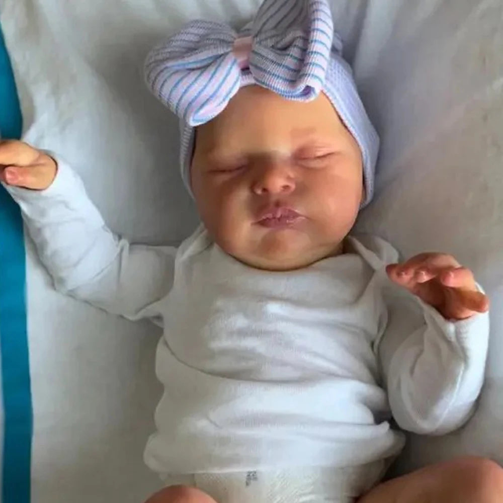 21inch 52cm Already Painted Finished Reborn Baby Doll Laura Handmade Reborn Preemie Baby Newborn Kids Toy Figure Gift Girl Dolls