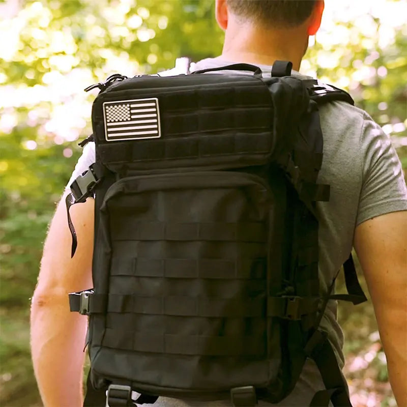 50LHigh capacity Fitness Backpack Hiking Backpack Outdoor Camping Hiking bag perfect for traveling, camping