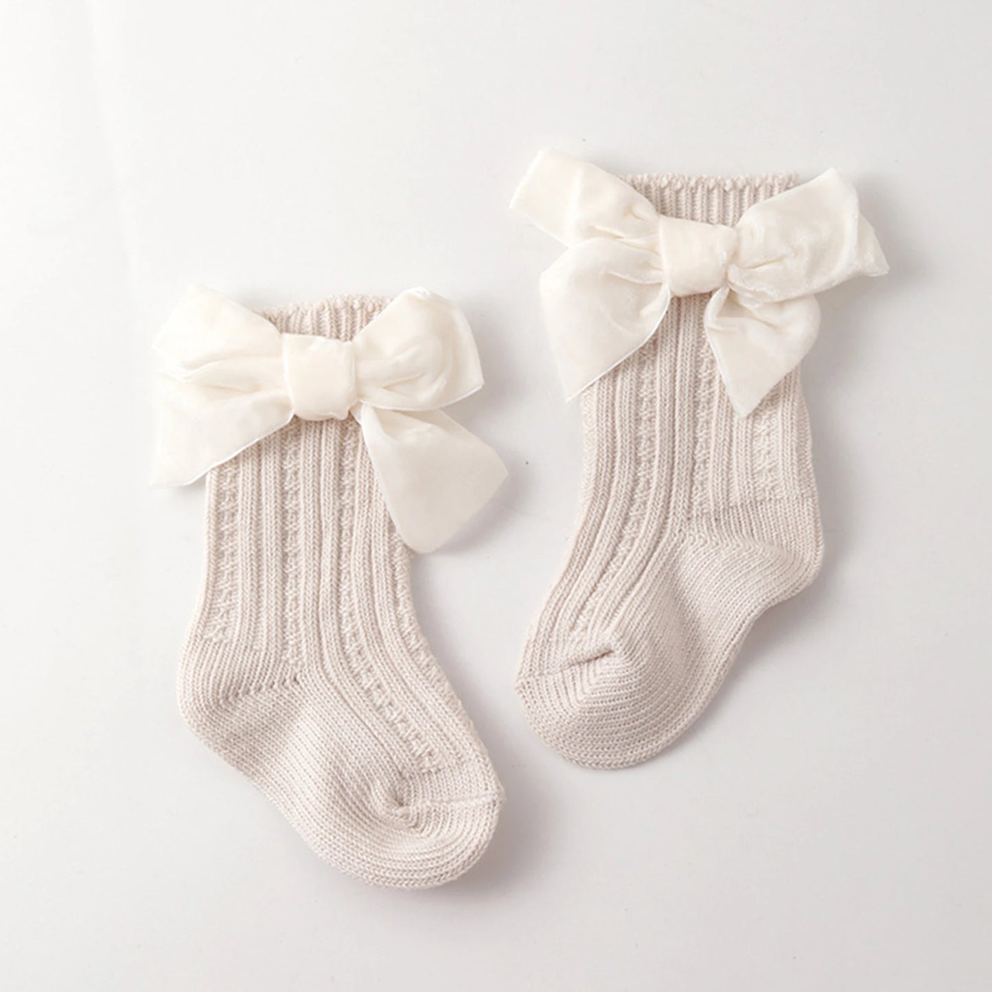 Adorable Toddler Knee High Socks with Lovely Lace Trim and Non-Slip Grip for Fall and Winter Wear