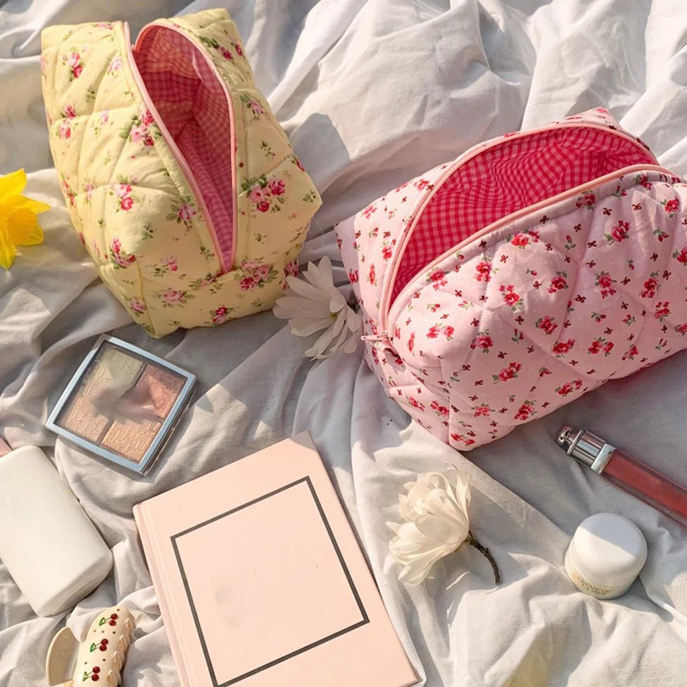 Cute Floral Travel Makeup Pouch Large Quilted Makeup Organizer Storage Bag with Zipper Skincare Bag Soft for Women and Girls