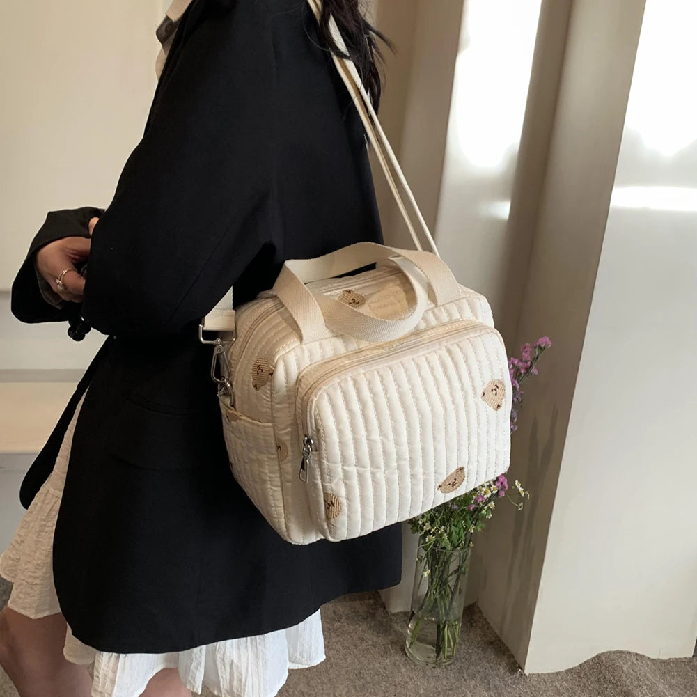 Bear/Flower Quilted Utility Tote Bag Multifunctional Travel Diaper Tote Adjustable Strap Crossbody Maternity Bag Luggage Bag