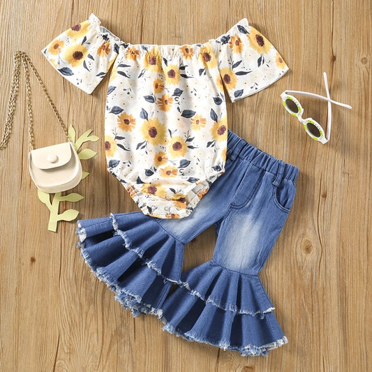 Toddler Girls 2-Piece Set Ruffle Sleeve Boat Neck Top with Floral Print Flare Pants Outfit for Baby Girls